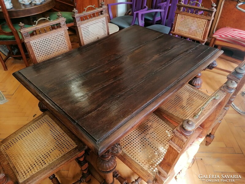 Antik asztal 6 szék