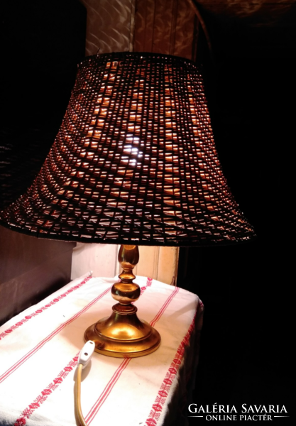 Régi ,antik réz asztali lámpa , retro IKEA nádból készült burával