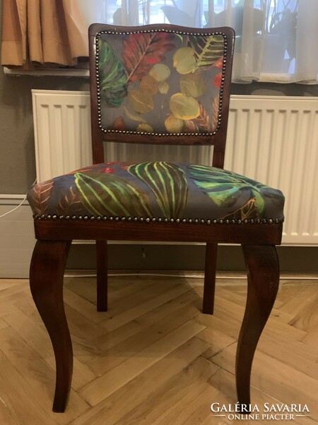 Beautiful refurbished chairs! 2 pieces