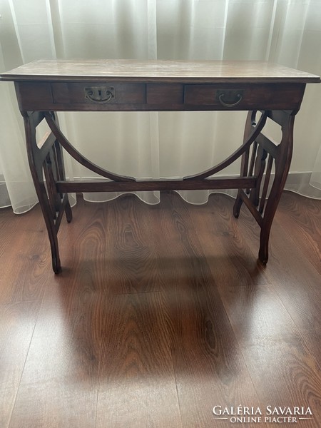 Biedermeier sewing table small table