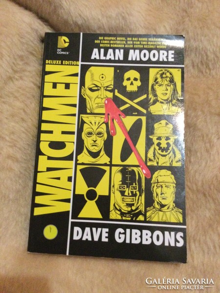 Watchmen DavevGibbons  Alan Moore  Tim magazin