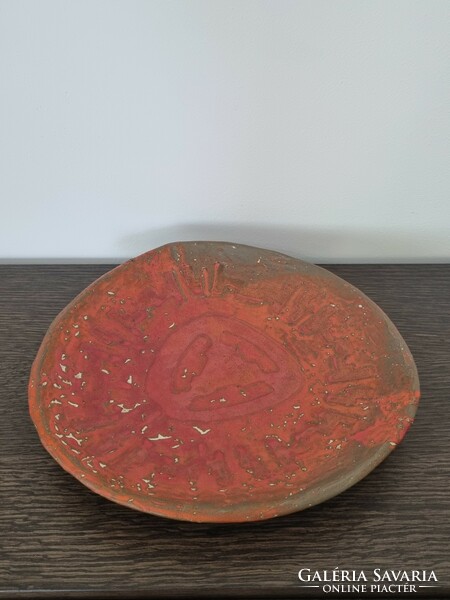 Modernist Pesthidegkút ceramic wall plate, plastic, with an abstract pattern - 29 cm