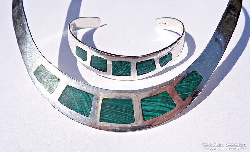 Malachite inlaid silver necklace and bracelet