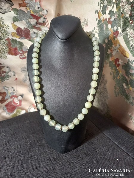 Jade necklace with silver insert