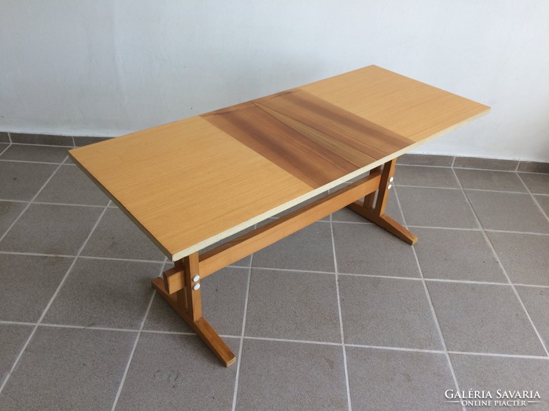 Régi retro mid century magasfényű betétes asztal