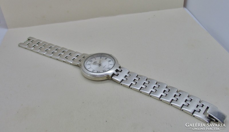 Elegant rare larger silver watch with silver clasp 89.1g