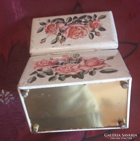 Régi rózsás fém doboz, pléh doboz 2 (M2518)
