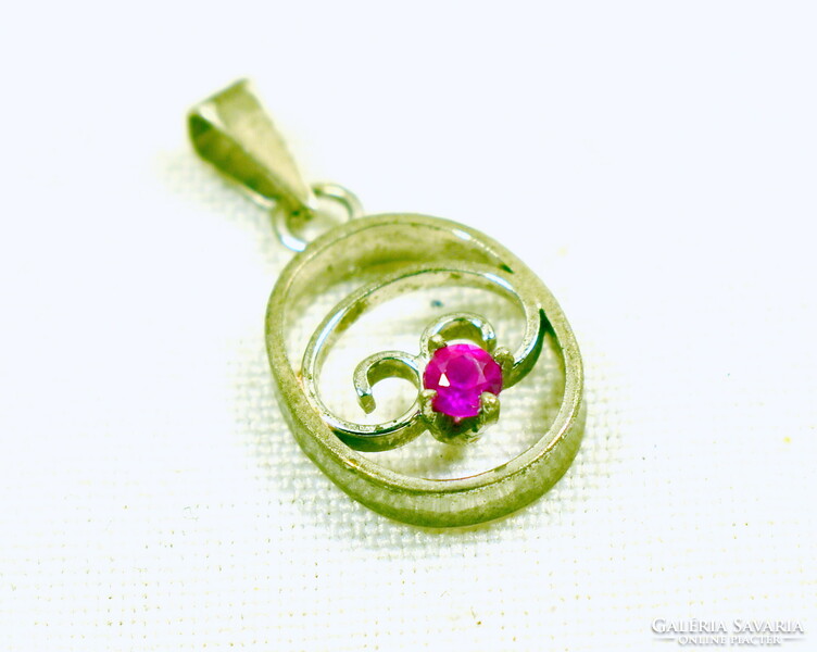 Pink stone silver pendant