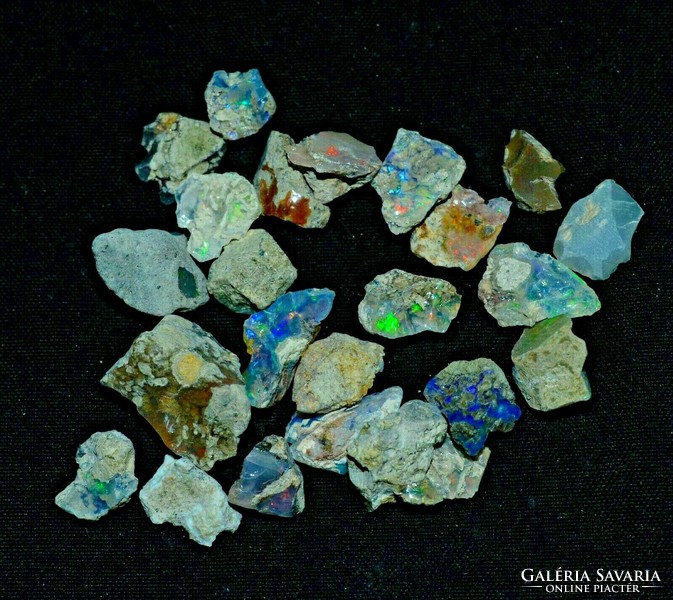 31.2 Ct top quality raw Ethiopian opal nuggets