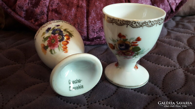 2pcs old flowered porcelain egg holder (m2509)