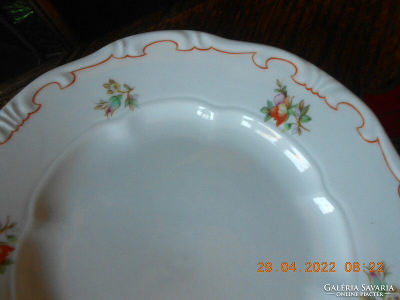 Plate of Zsolnay wild rose pattern cake