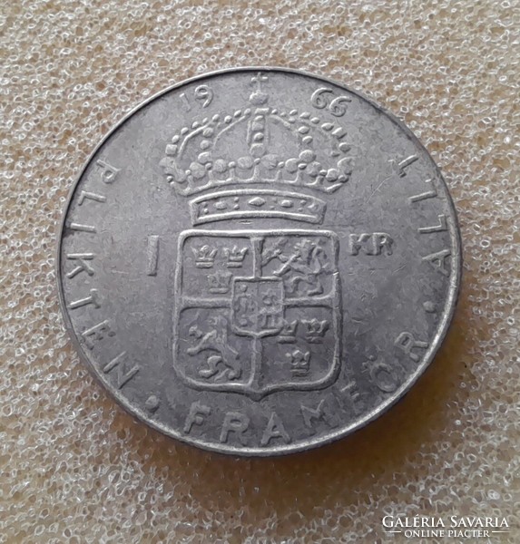 Swedish 1 crown 1966. Ag silver