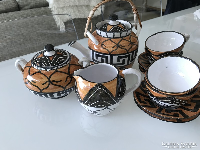Retro ceramic tea set from the 80s from the Azores