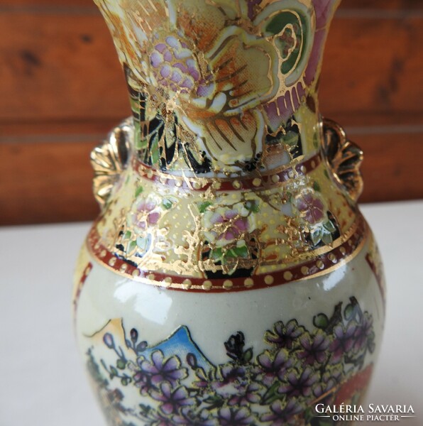 Older richly decorated Chinese vase - no sign