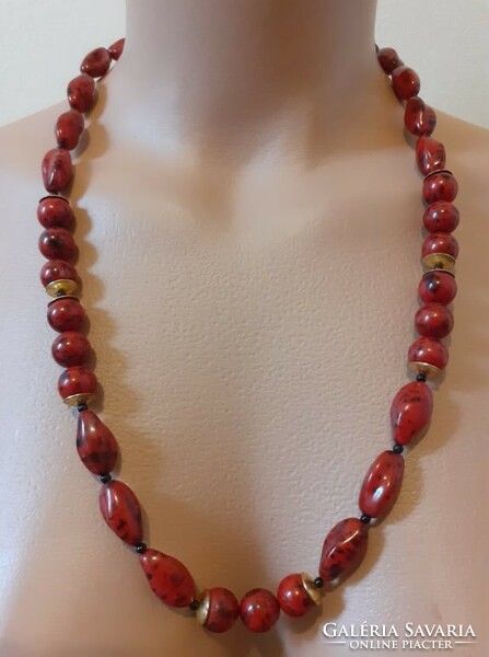 Very nice old plastic necklace