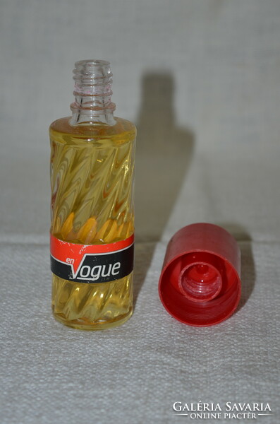 Vogue Eau De Toilette ( 75 ml )
