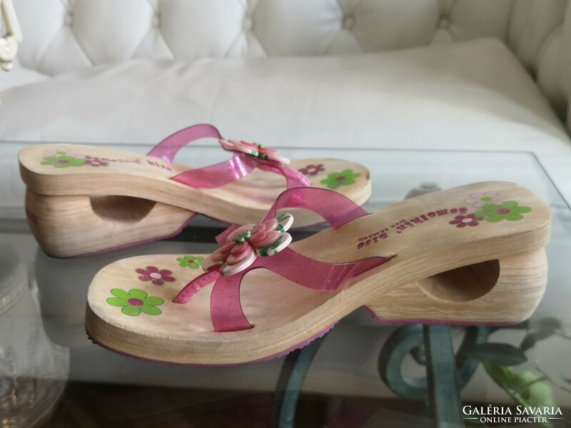 Skechers 35 slippers, silicone floral strap, foam, rustic sole 23 cm bth
