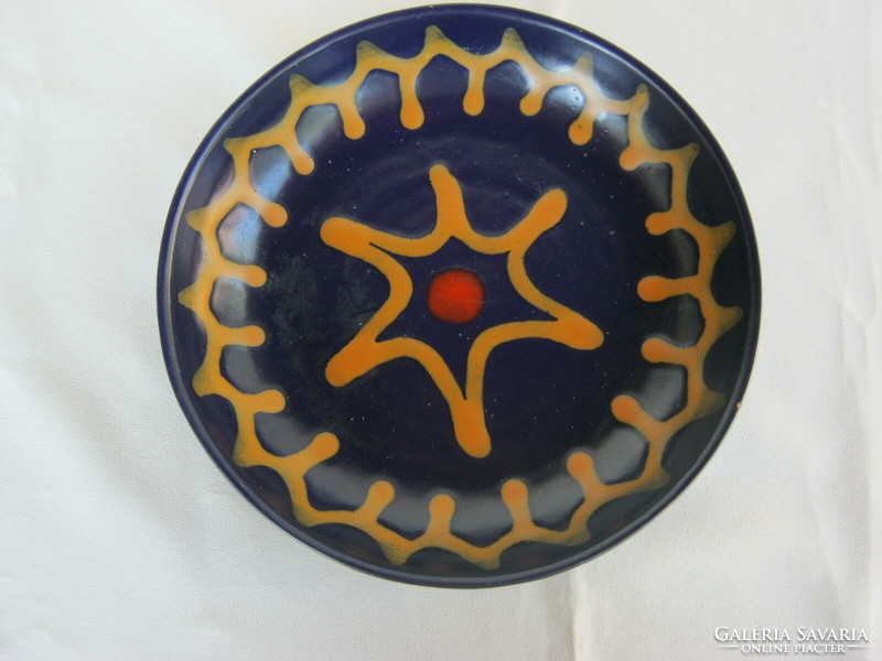 Juried craftsman retro ceramic wall bowl with he mark 20 cm
