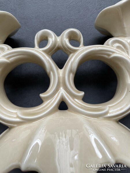 Kétágú vanilia színü barokk porcelán gyertyatartó