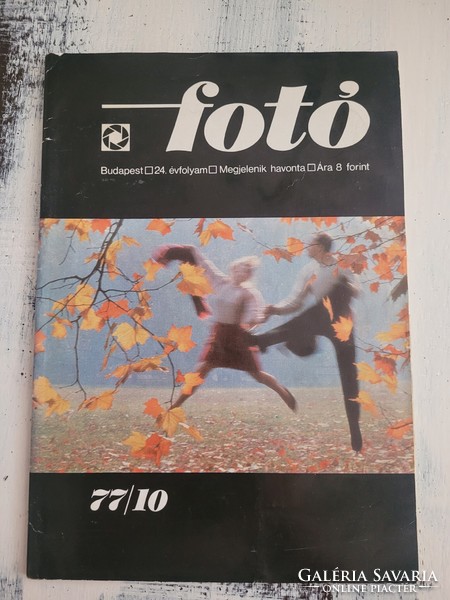 Fotó újság 24. Évfolyam 77/10