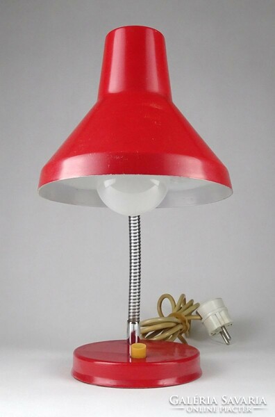1I767 Retro szarvasi íróasztali piros fém lámpa