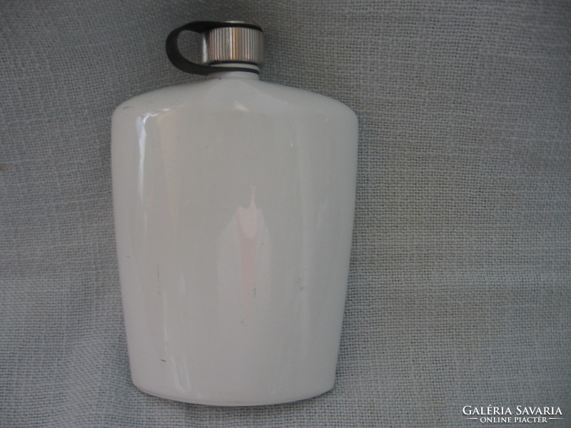Nuance stainless steel pocket bottle with marcus vagnby design