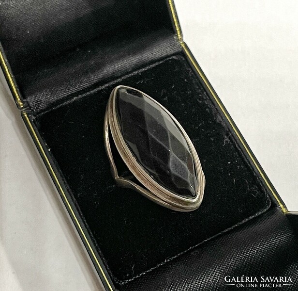 Thick onyx silver ring