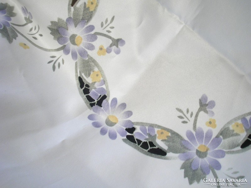 Openwork pattern silk beautiful flower pattern 82 x 82 cm tablecloth for sale