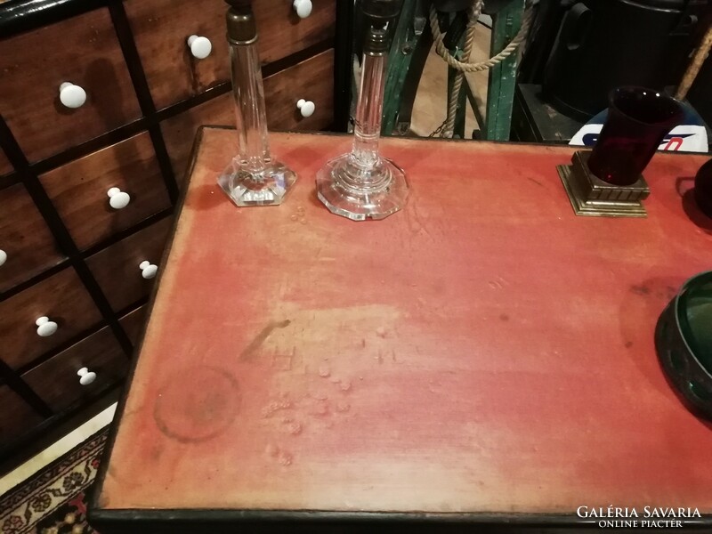 Art Nouveau copper-plated dark brown table restored from the beginning of the 20th century