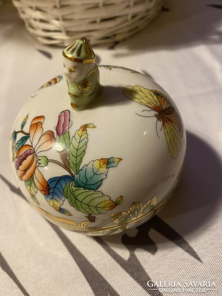 Herendi Viktória mintás porcelán bonbonier