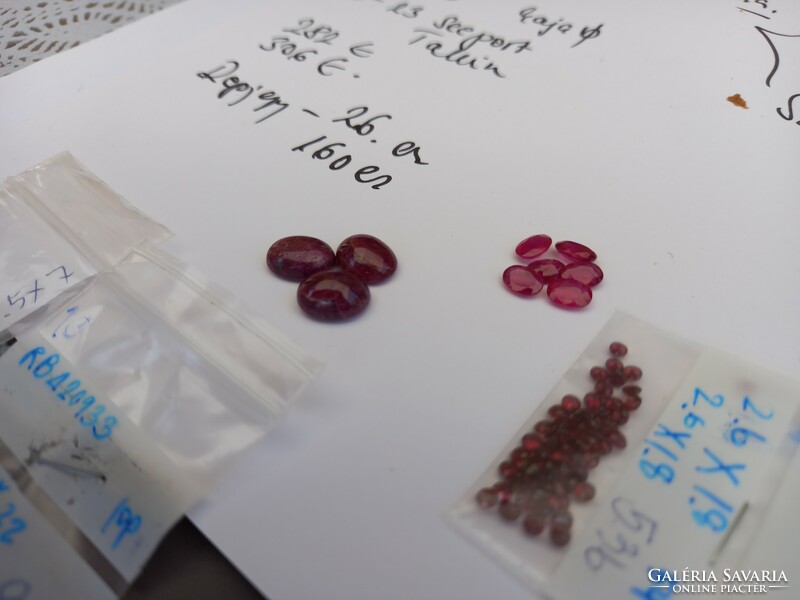 Madagaszkári rubin drágakövek 52 db 2,2mm (9.08ct)