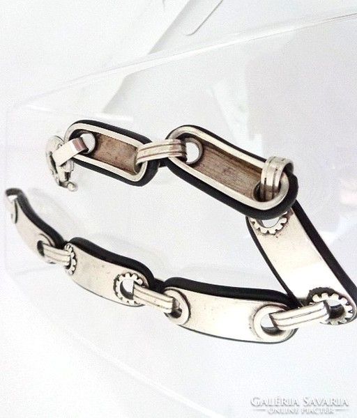 Silver barrack style premium men's bracelet