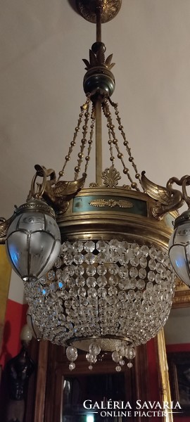 Unique empire chandelier (empire csillar) with 6 swans