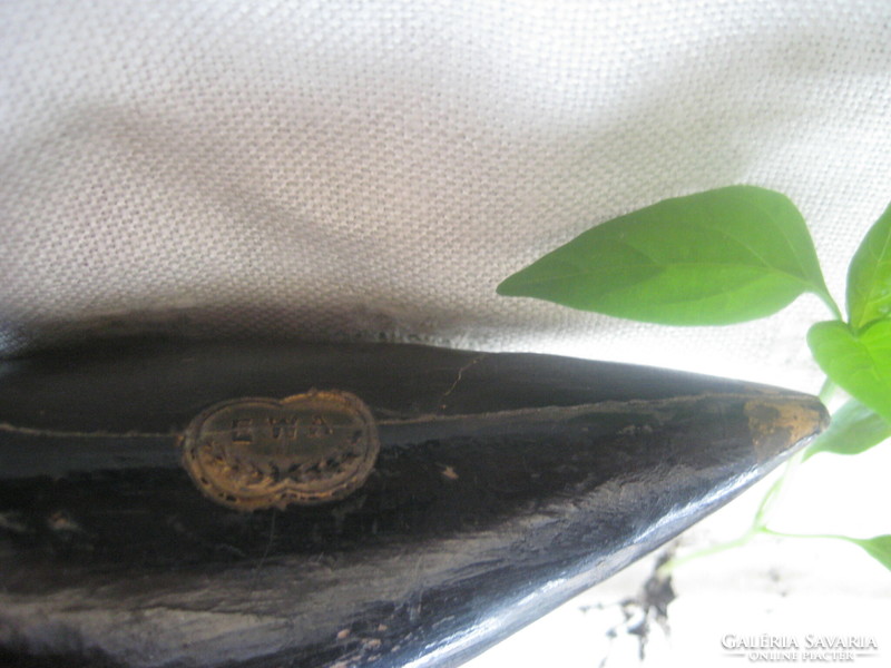 Antik   bécsi  EWA  ,   okarina  ,  AS / 8      jelzett   16  x 9 cm