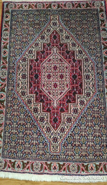 Iráni Sanandaj gyapjú szőnyeg