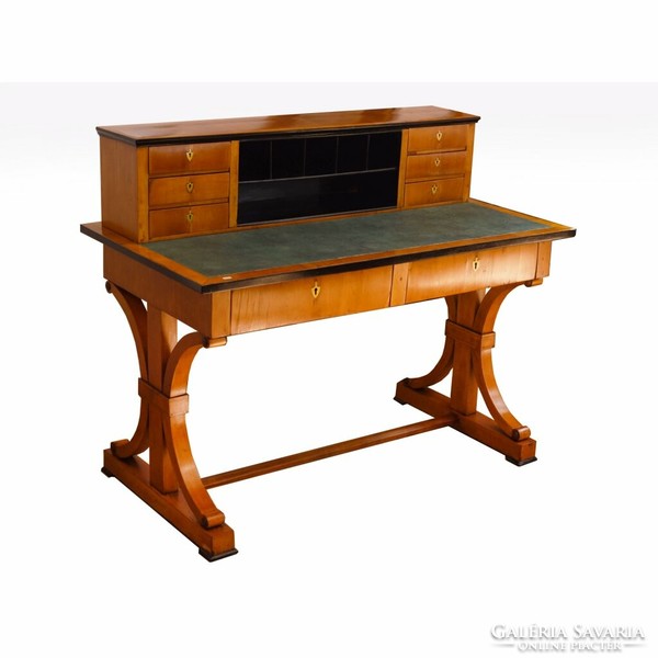 Biedermeier felépítményes íróasztal, 19. század közepe