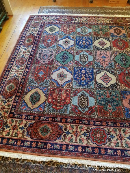 Flawless hand Persian rug: price drop