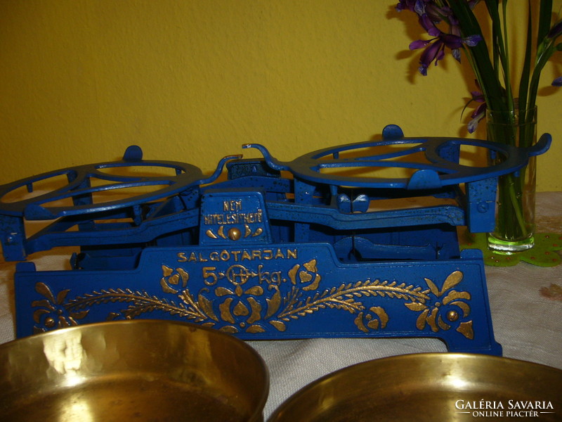 Hungarian pattern, blue, 5 kg flawless household scale.