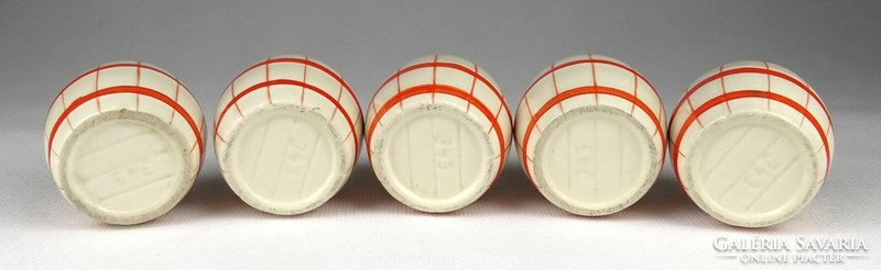 1I945 old red barrel shaped ceramic stampedlis set