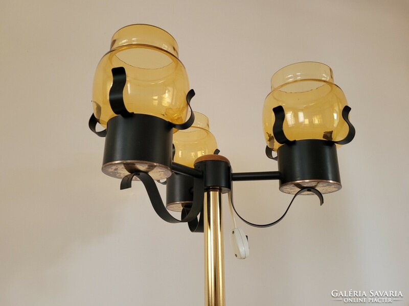 Retro old 3 bulb floor lamp