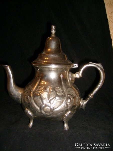 U8 antique Asian large silver plated coffee/tea with internal filter 750 gr pourer marked below