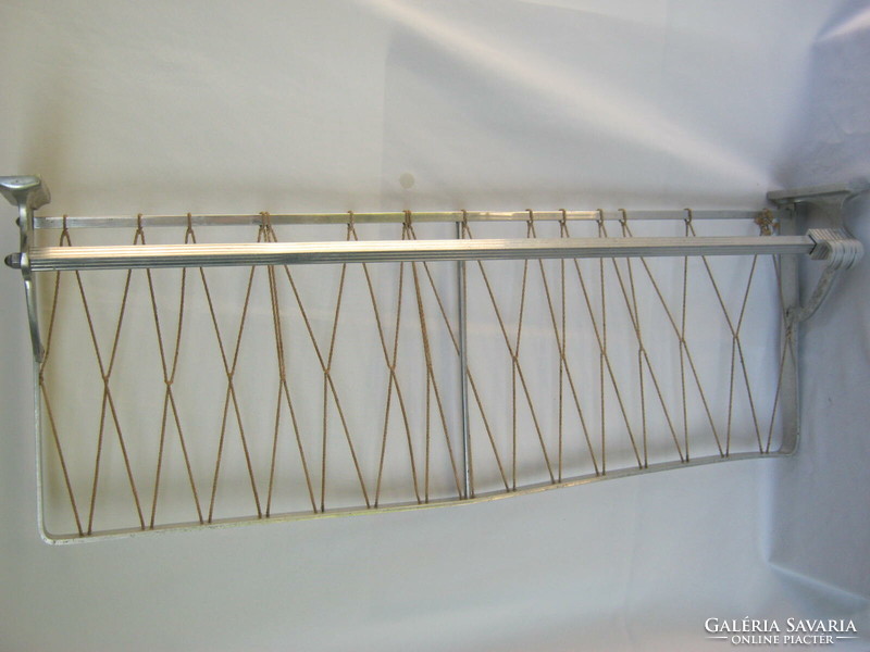 Retro aluminum anteroom hanger with mesh hat holder