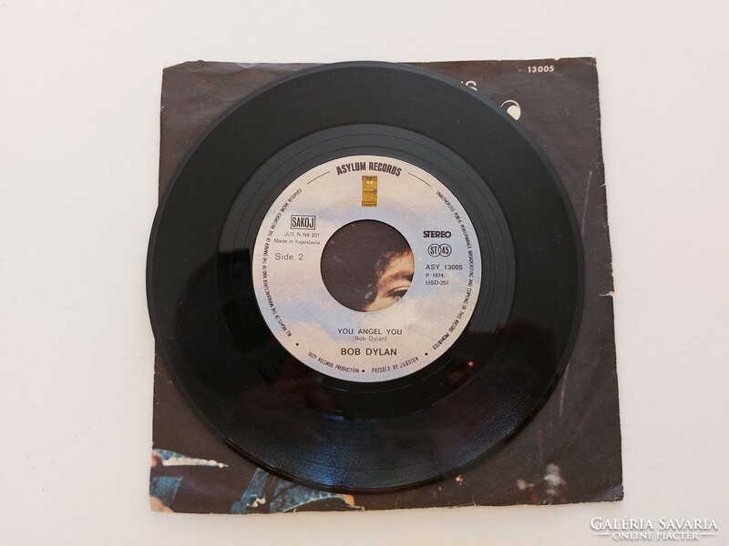 Retro record vinyl single 1974 by Bob Dylan