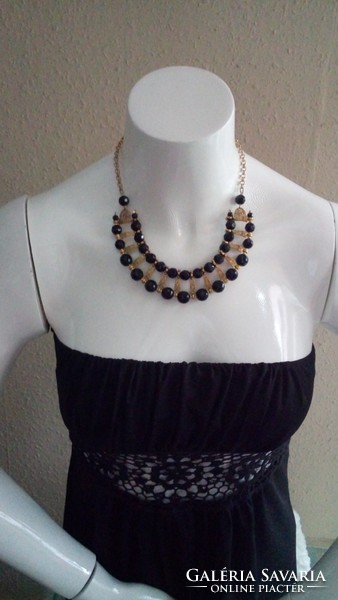 Cleopatra style necklace