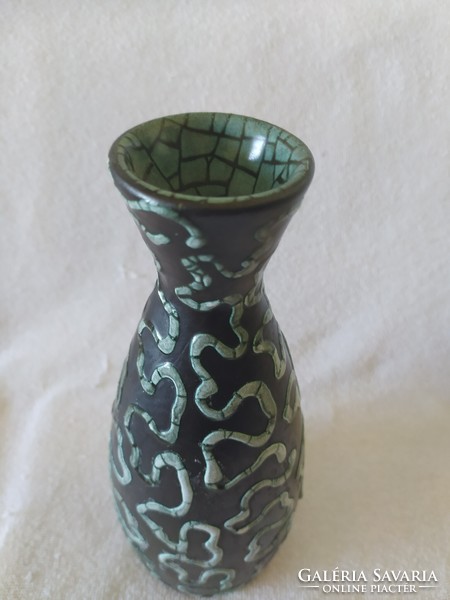 Pesthidegkút - retro váza absztrakt dekorral, hibátlan, 25 cm