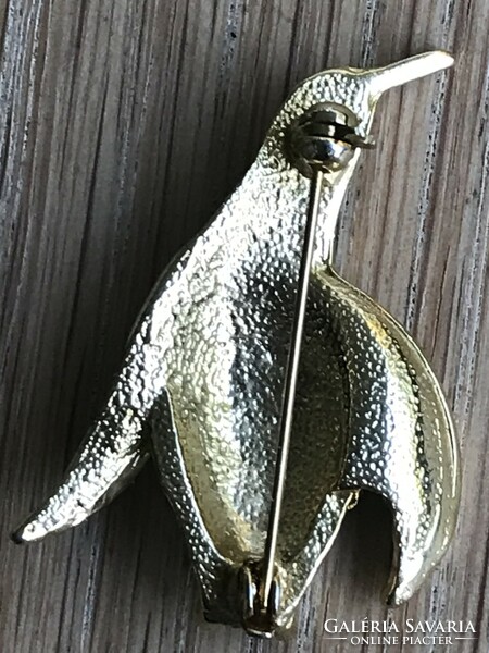 Enameled penguin brooch with crystal eyes, 4.5 cm long