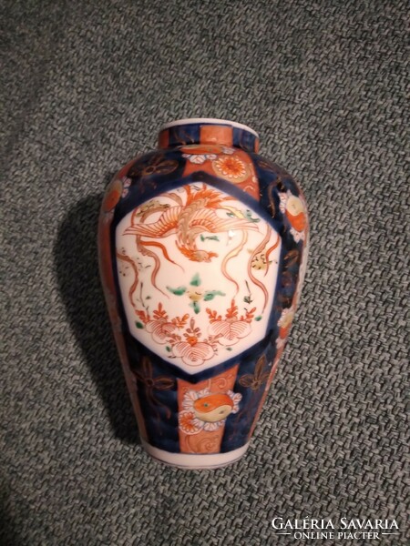 Antik, japán Imari kézzel festett porcelán hasas váza