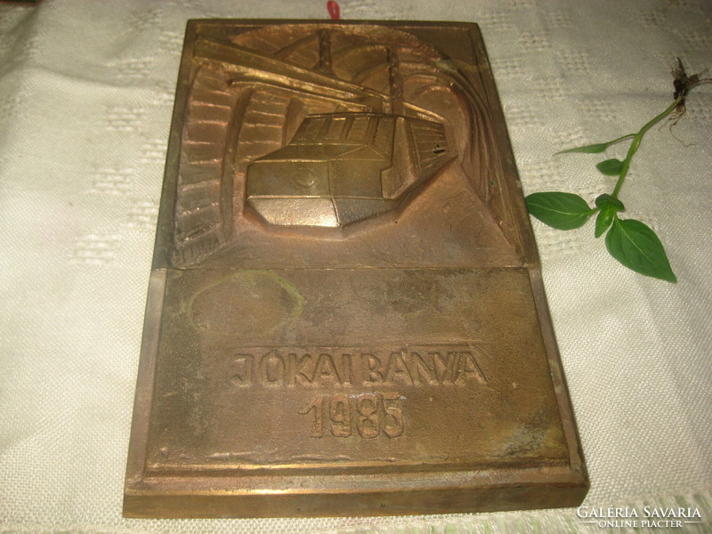 JÓKAI  AKNA    bronz falikép  13,5 x 22 cm  és  2,85 kg