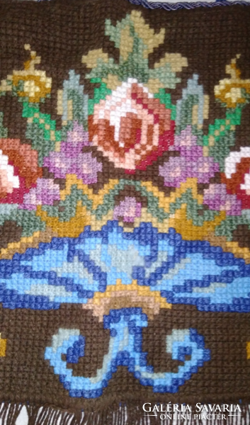 Needlework embroidered with double cross-stitch technique, corded, fringed wall protector, wall hanging