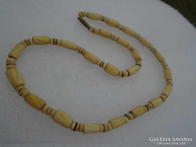 Antique bone ethnic necklace from the 50s and 60s is hard to find such a beautiful mature chain curio